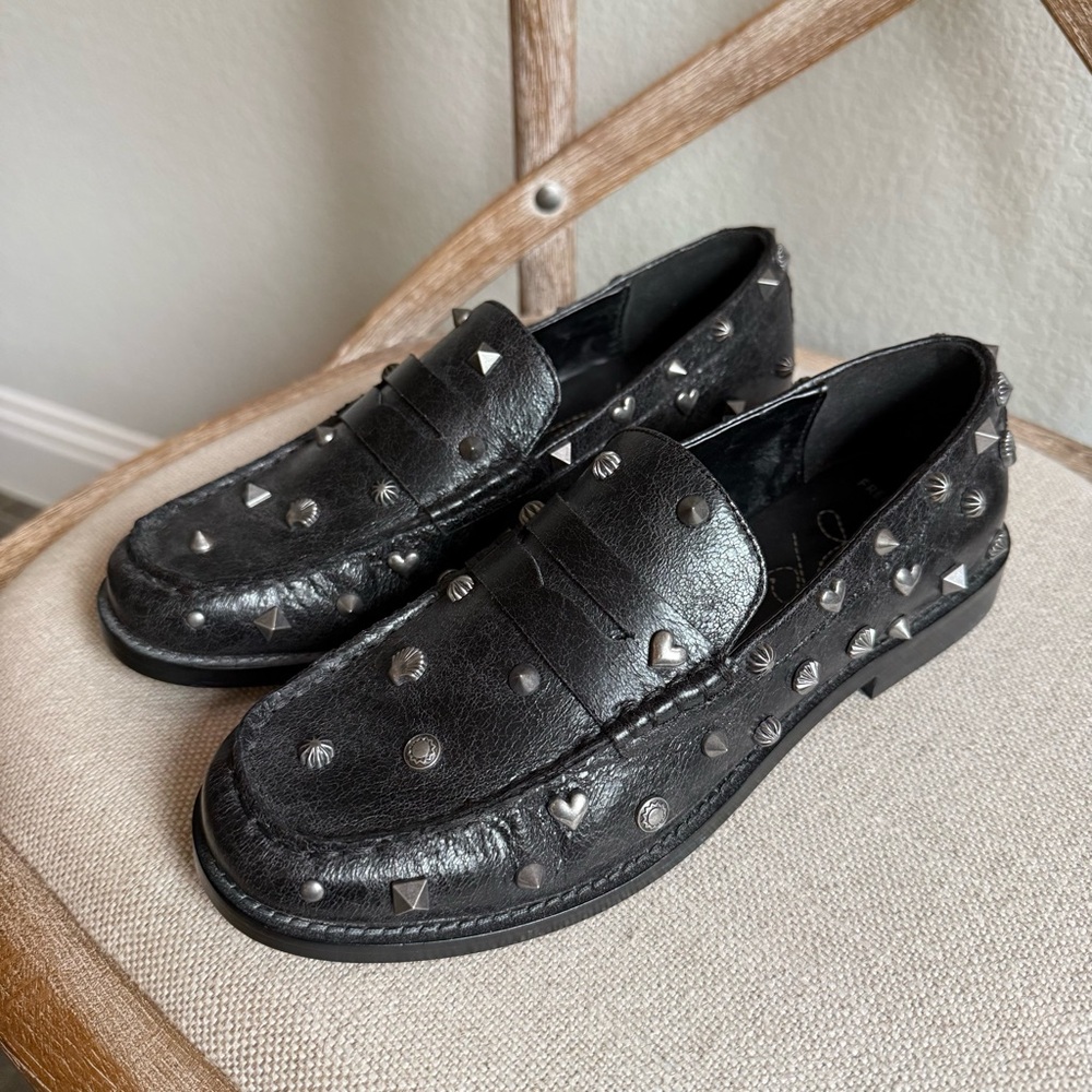 Free People Suki Black Studded Leather Penny Loafers size 7 - Picture 2 of 9